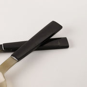Black Handle Horn Server